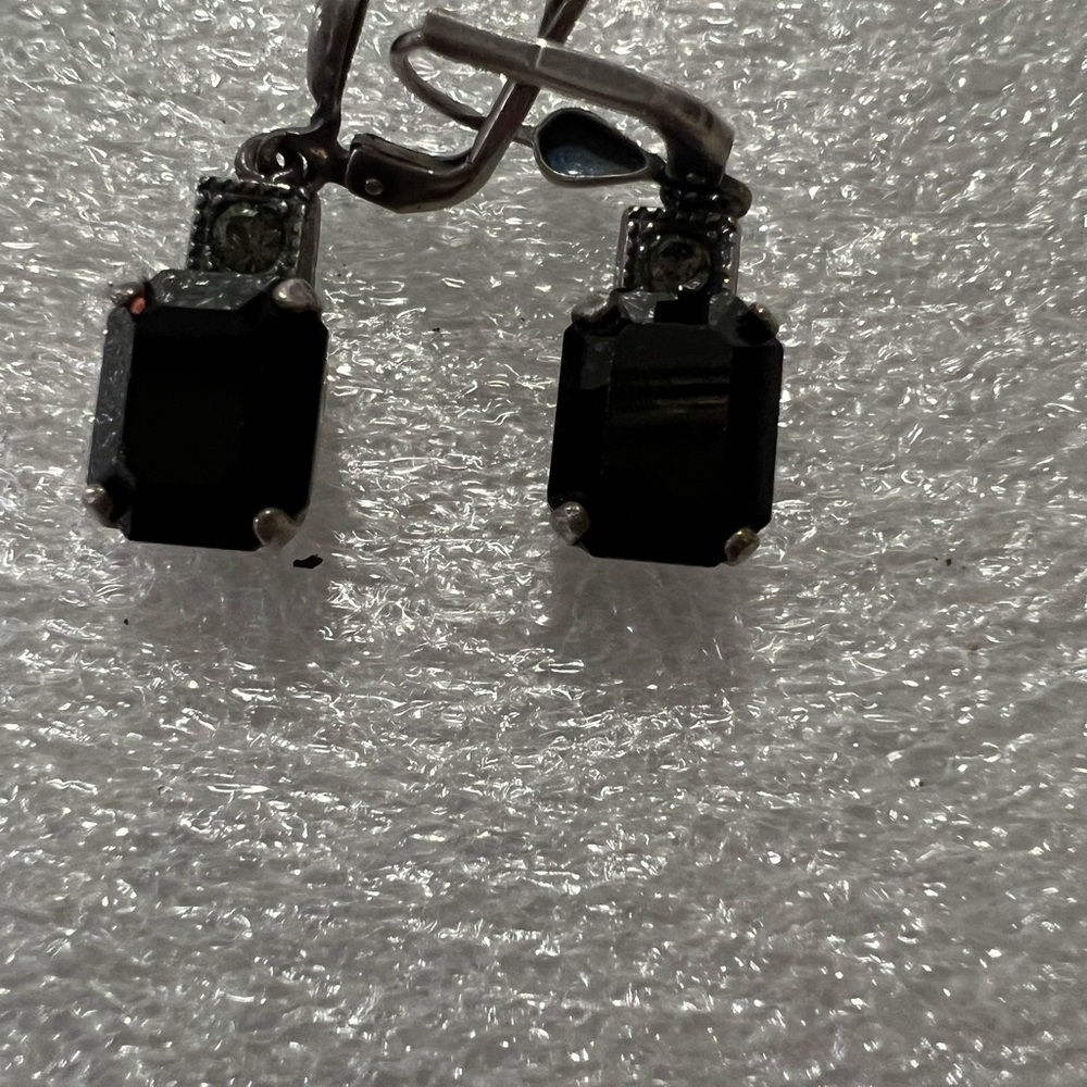 String Silver Tested With Black Stone Beautiful E… - image 3